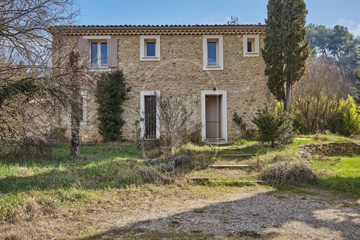 Maison en pierre à vendre dans le sud Luberon