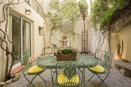 Charming town house for sale in Cucuron