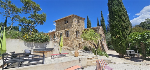 Exceptional stone villa, 220m2 beautiful view - independent apartment