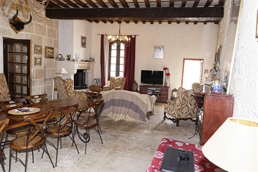 Le Cailar - Gard - Character house of the seventeenth century - Bed & Breakfast -