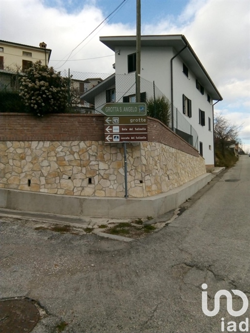 Huis te koop 330 m² - 3 slaapkamers - Civitella del Tronto
