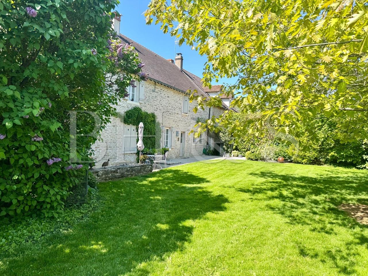Character property, garden, swimming pool, and outbuildings