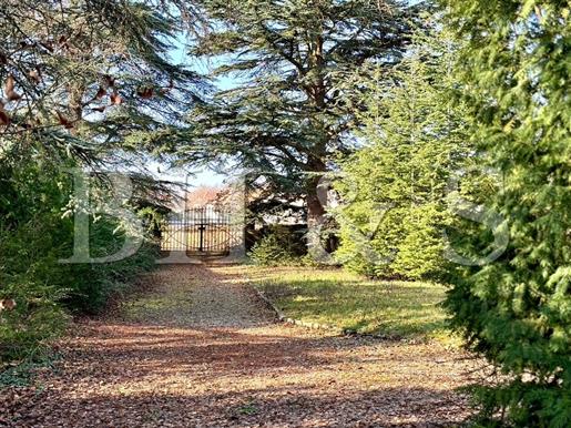 Property with charm , garden and outbuildings