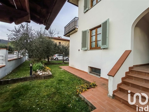 Отдельный дом / Вилла на продажу 300 m² - 7 спален - Castelfranco Piandiscò