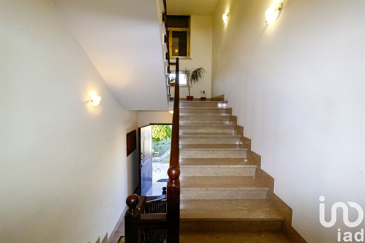 Maison Individuelle / Villa à vendre 142 m² - 2 chambres - Notaresco