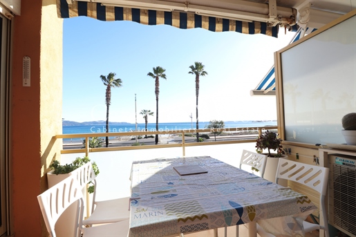 On The Promenade In Cavalaire: T 2 With Sea View & Garage