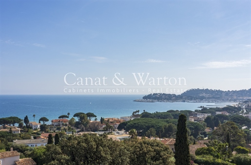 350 M From The Beach: Villa With An Exceptional 180 Degree Sea View, From Gigaro To The Port Of Cava