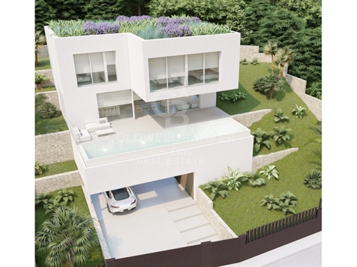 Exclusief perceel met vergunning voor woonproject met twee verdiepingen en uitzicht op zee, Dénia Le