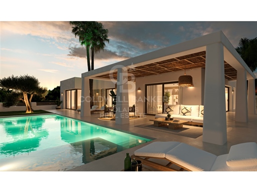 Gelijkvloerse villa in Ibiza-stijl in Granadella
