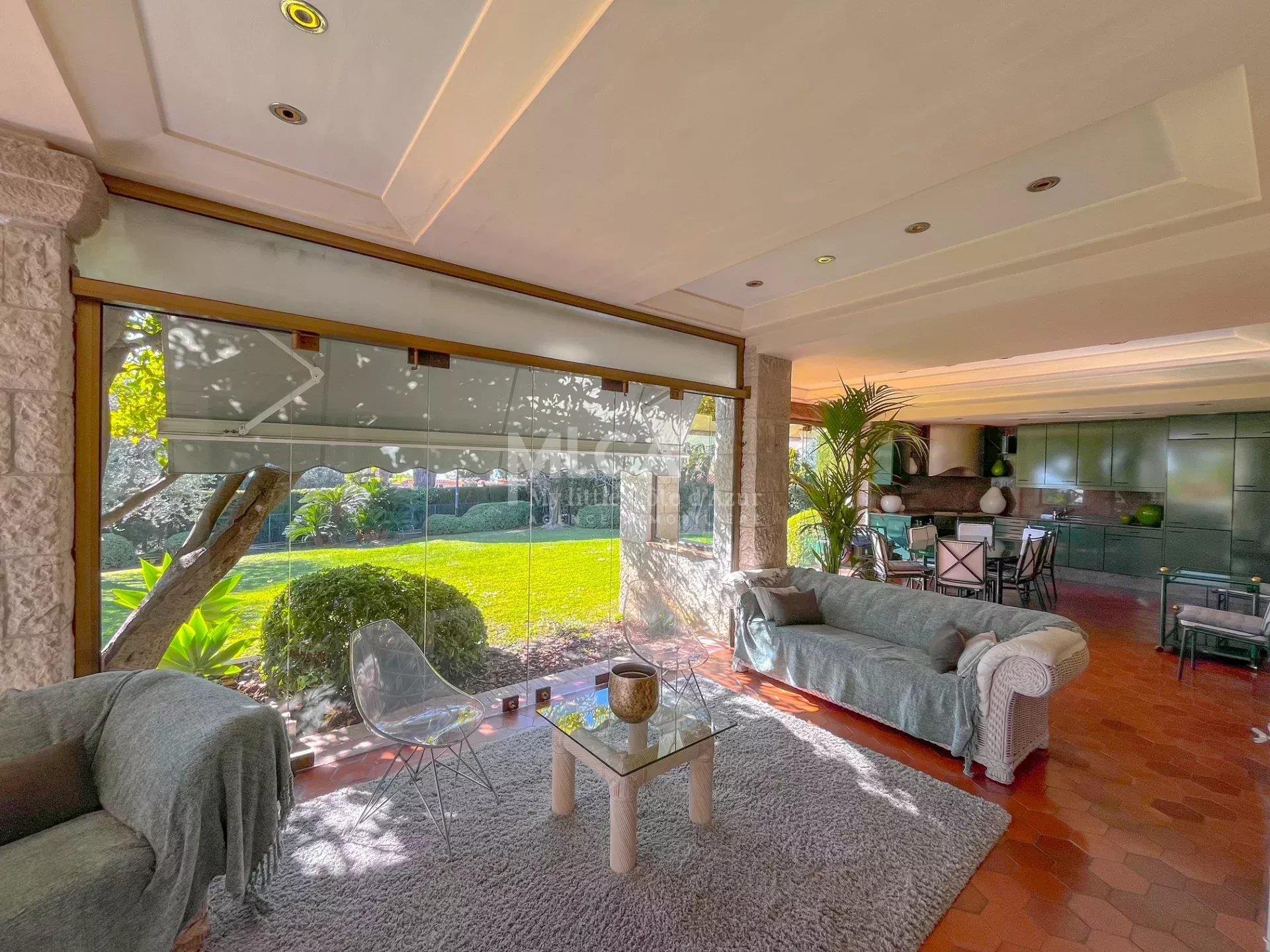 Maison à vendre, 360m², Nice