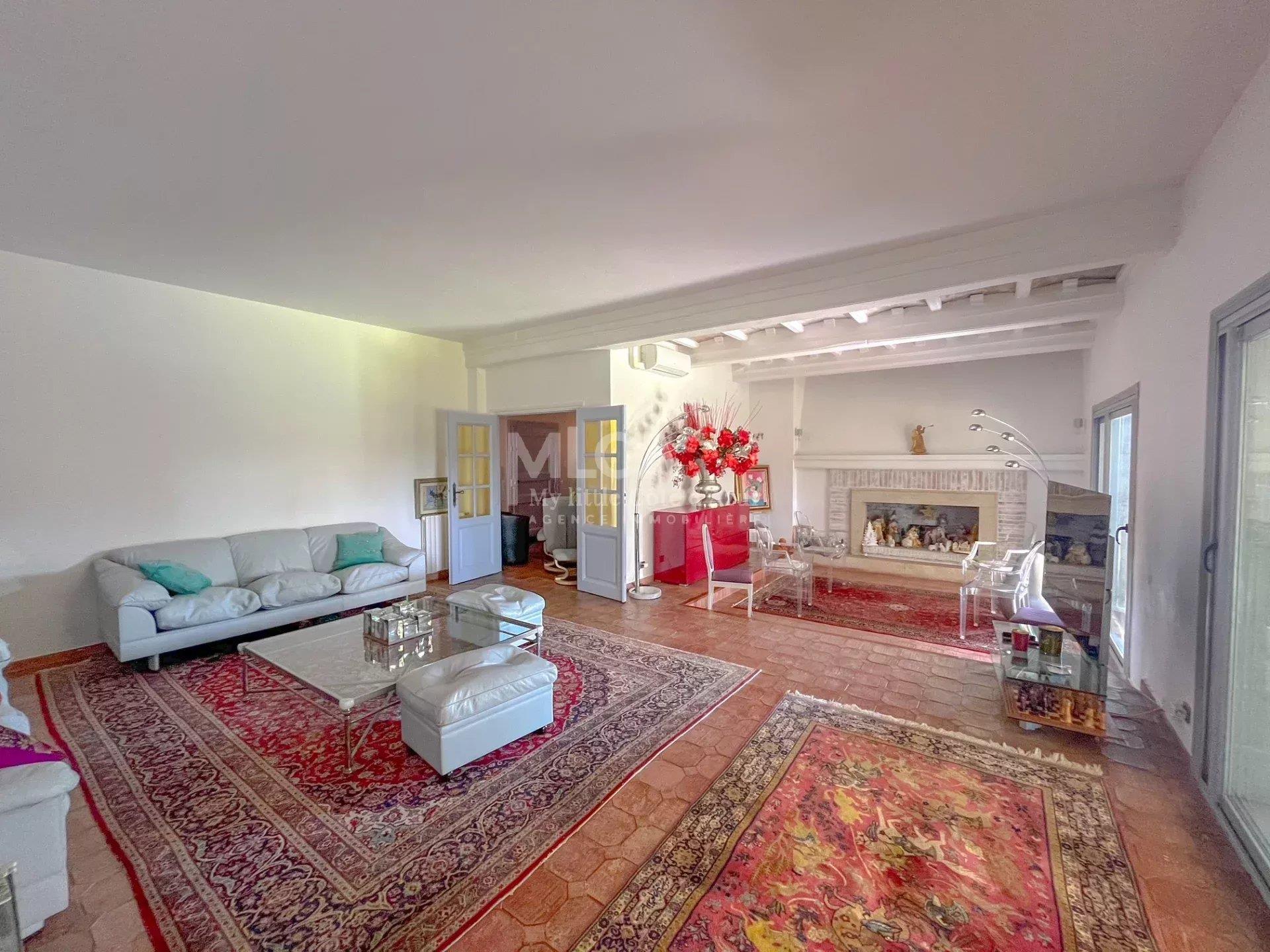 Maison à vendre, 360m², Nice