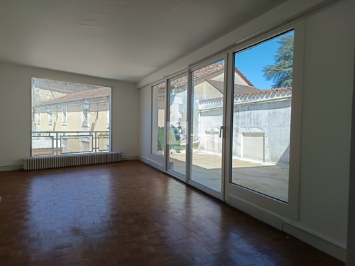 Advert pic 0