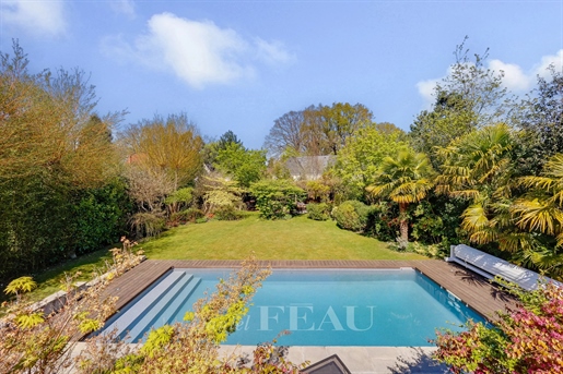 Advert picture