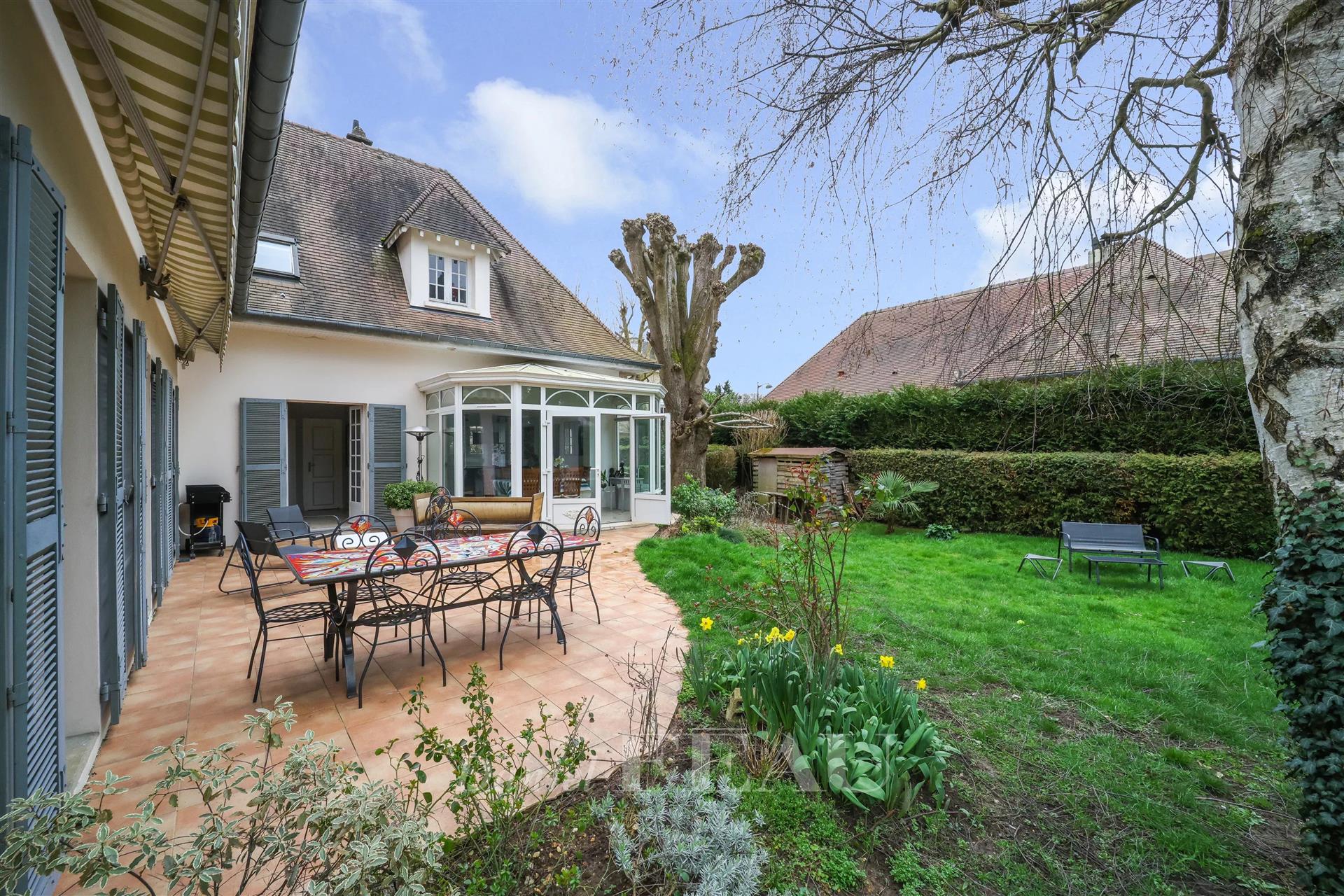 Maison à vendre, 222m², Versailles