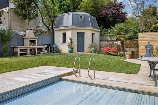 Chatenay-Malabry/Sceaux - Maison de caractère avec jardin et piscine