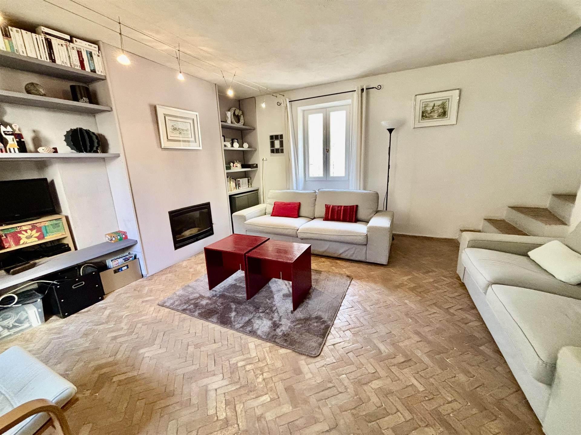 Village house with indoor swimming pool, terrace and garage