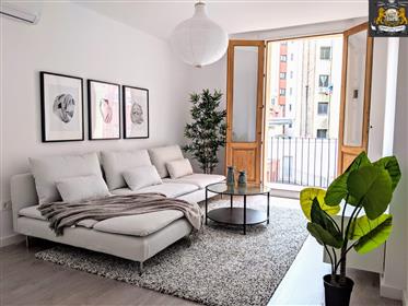 Sold 3 Apartments In One House Near La Rambla