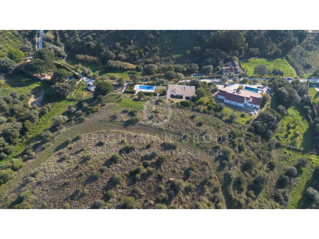 Plot for construction in Sesimbra with sea view