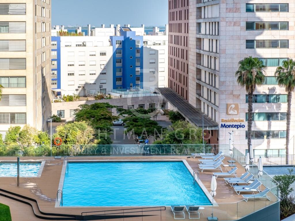 Apartamento T2 com piscina no Parque das Nações, Lisboa