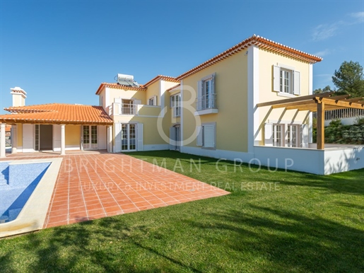Four Bedroom Villa In The Heart of Sintra