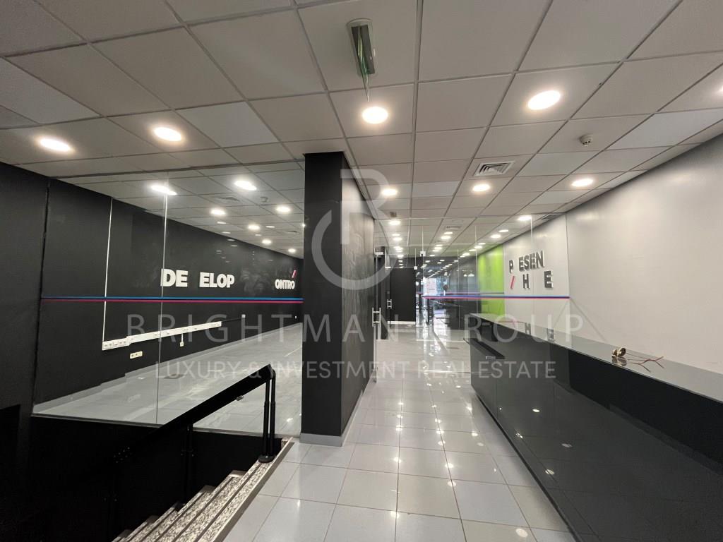 Commercial space in the heart of Praça de Alvalade