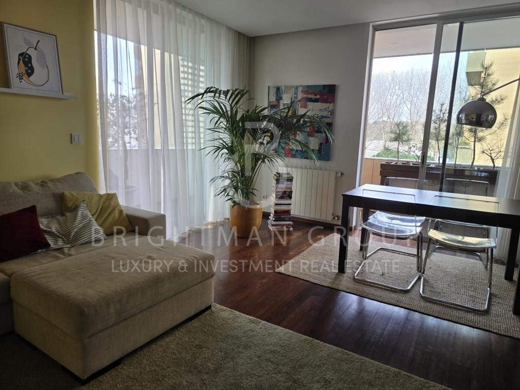 2 bedroom flat with balcony in Prelada, Porto