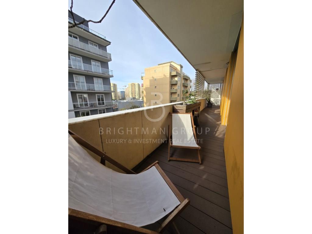 2 bedroom flat with balcony in Prelada, Porto