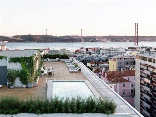 1-Zimmer-Wohnung, und Parkplatz in Lissabon