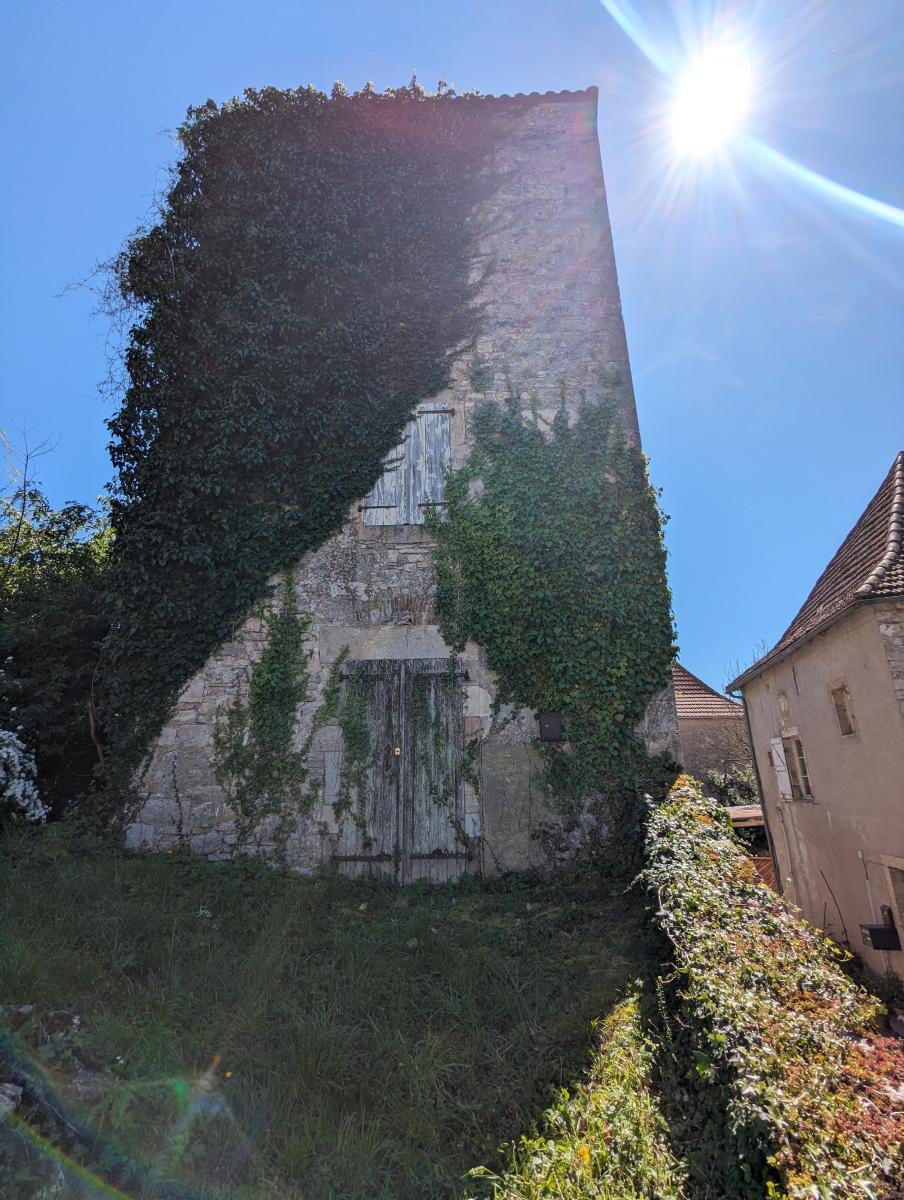 Medieval tower to be restored Calvignac
