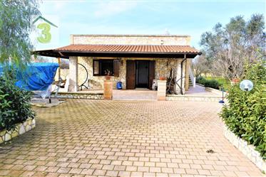 Tricase sale villa in the country