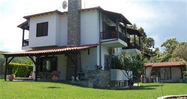Halkidiki dream family home in an ideal location!!