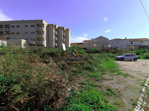Land near the beach of Canidelo, with 3500m2, for the construction of 10 townhouses