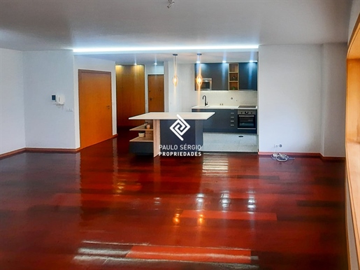 Apartamento T4 em Rio Tinto, Gondomar