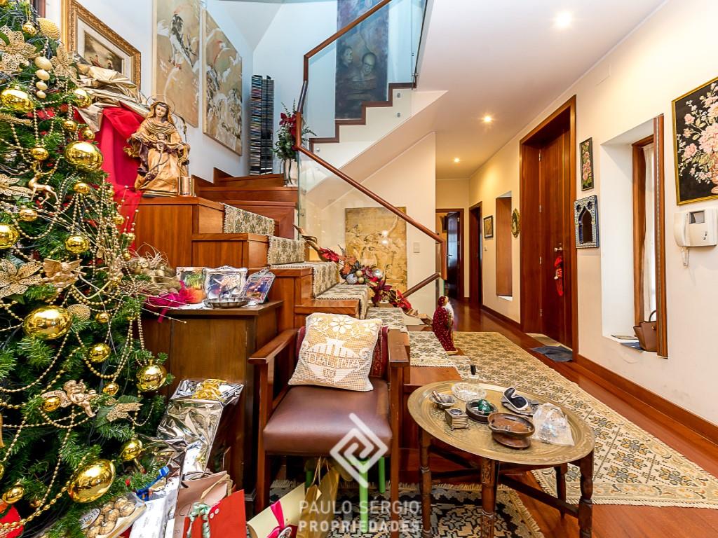 5 bedroom independent villa 200m from the beach of Espinho
