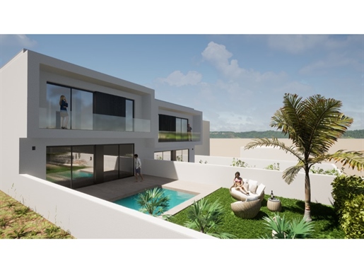 Villa avec piscine, 2 façades en cours de construction, située à ville de Vila Nova de Gaia, à seule