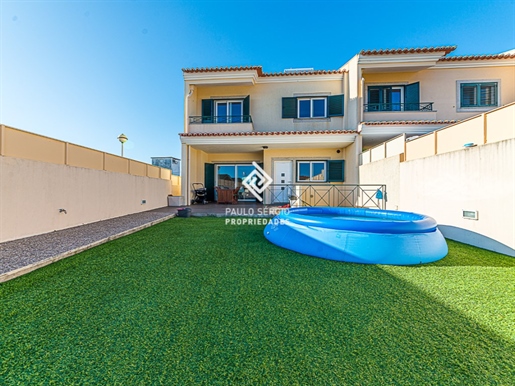 Beautiful 3-bedroom house in Esmoriz with an outdoor area facing south, less than 2 minutes from the