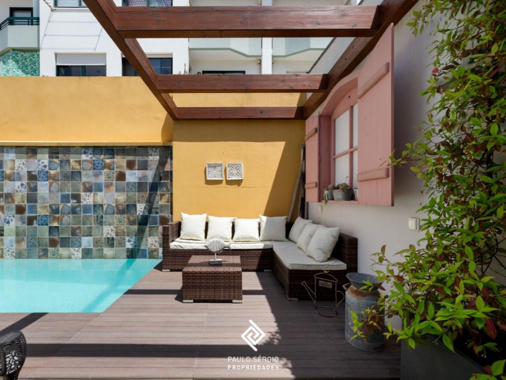 Moderne Villa mit 3 Schlafzimmern und Pool im Zentrum von Espinho
