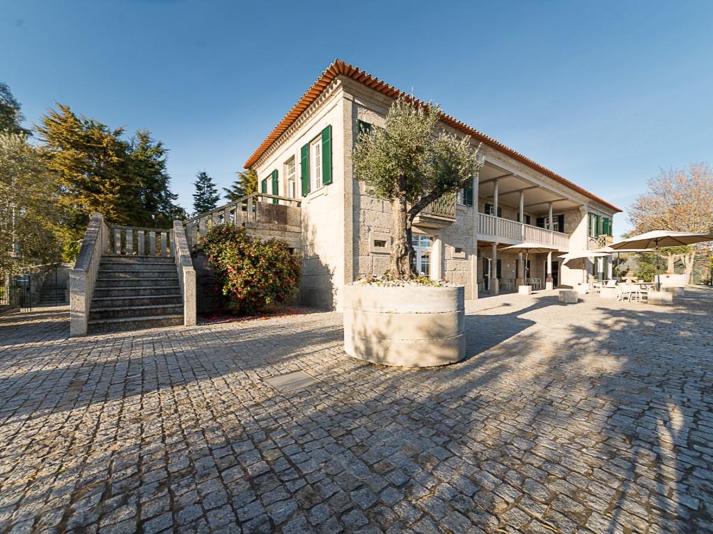 Farm / Hotel, located in the municipality of Penafiel city