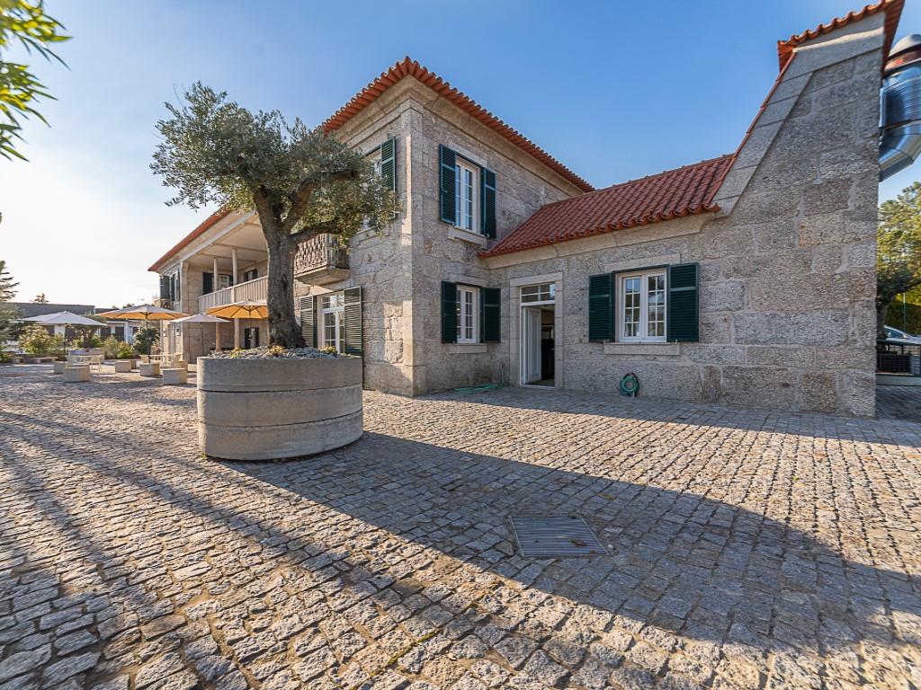 Farm / Hotel, located in the municipality of Penafiel city
