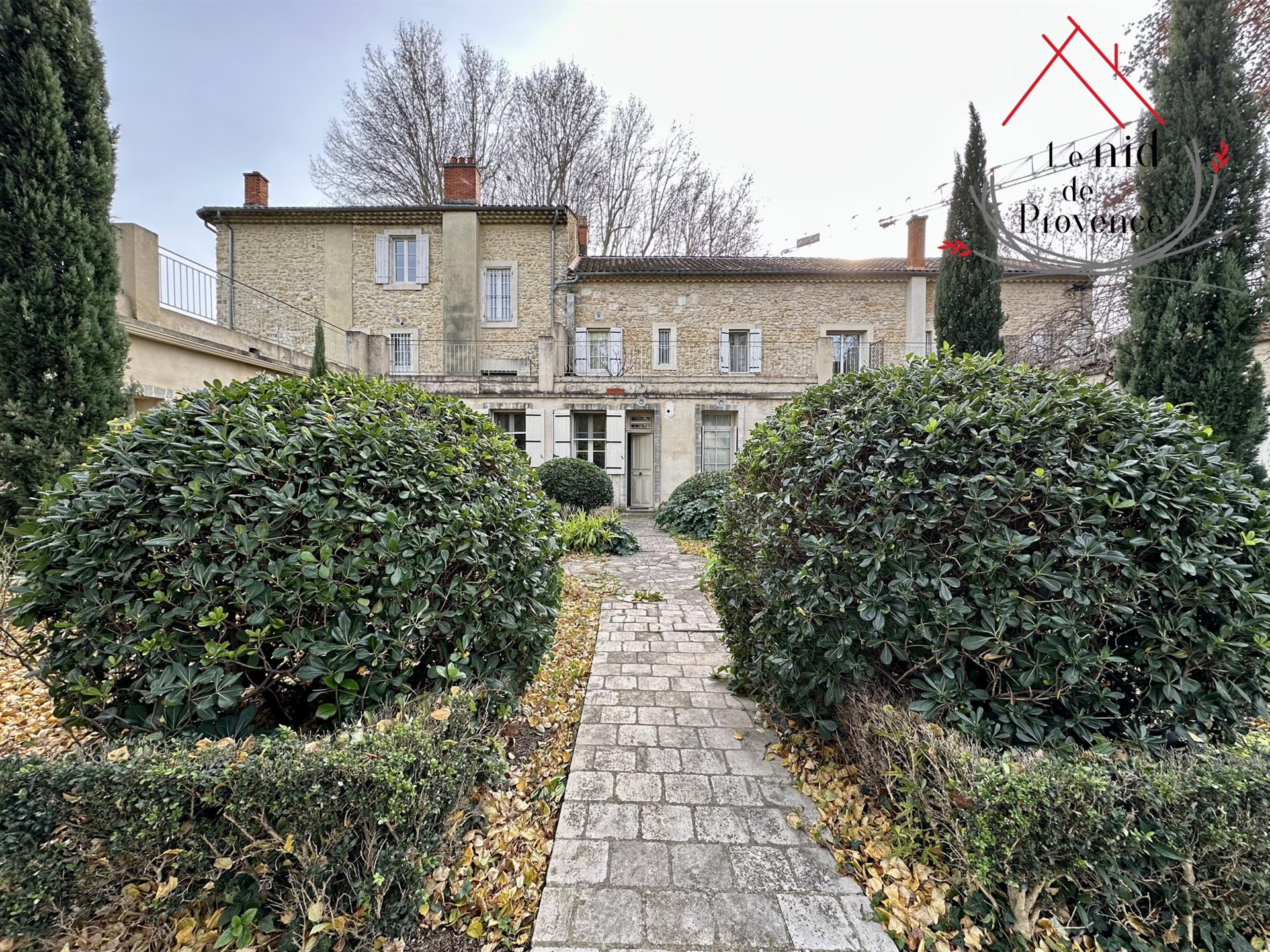 Prestigious residence in the city center of Orange