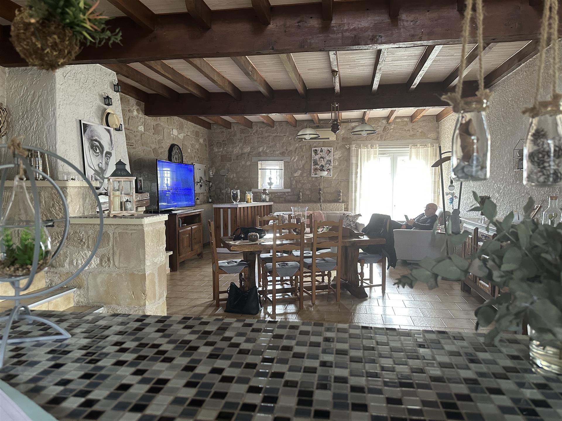 Superb stone house located in the quiet countryside but not isolated