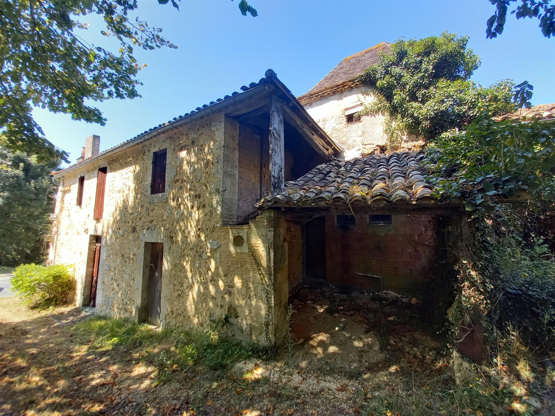 Casa de pedra para renovar
