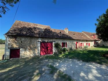 Périgord farmhouse located in the countryside