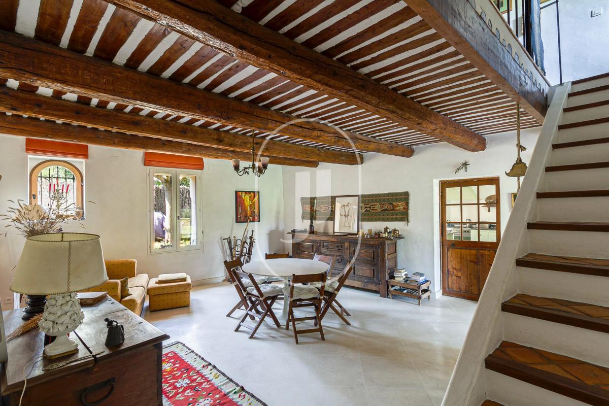 Purchase: House (13750)