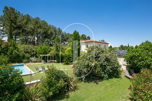 Beautiful villa for sale in Saint-Rémy-de-Provence
