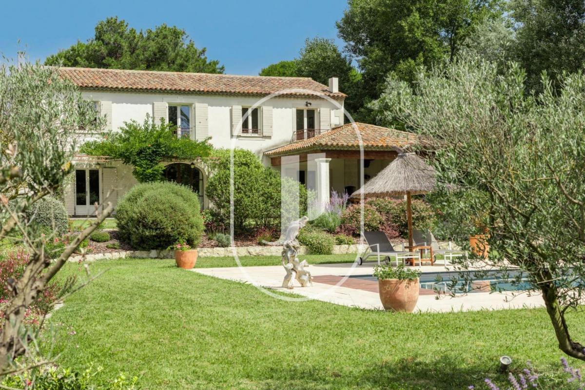 Purchase: House (13210)