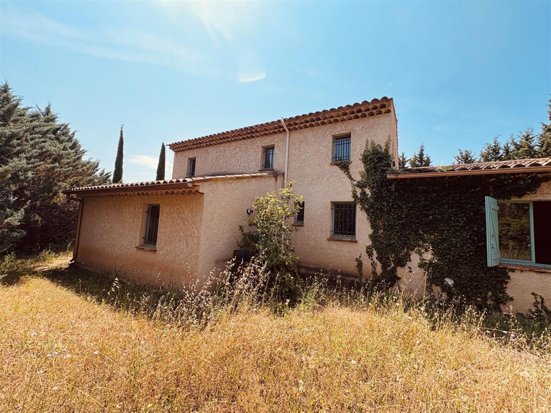 Köp: Hus (83570)