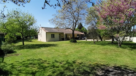 Modern 3 bed house with small campsite for sale near Thiviers Dordogne