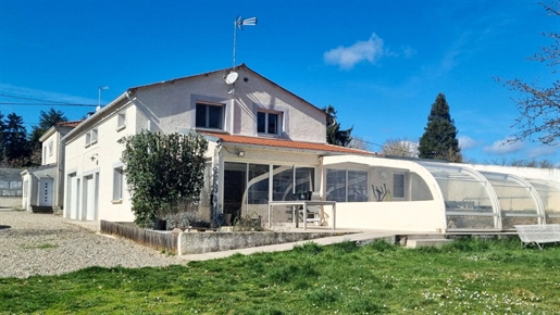 2 contemporary houses on the edge of Mirepoix with covered pool and gardens. Income potential
