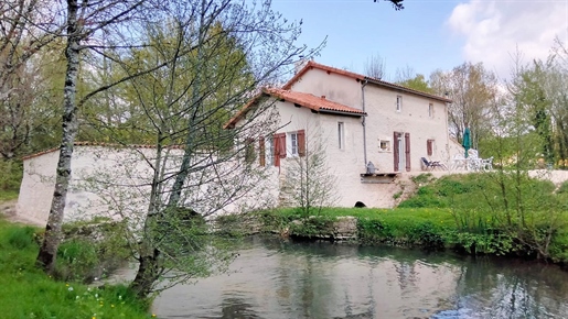 Stone watermill restored - Vienne